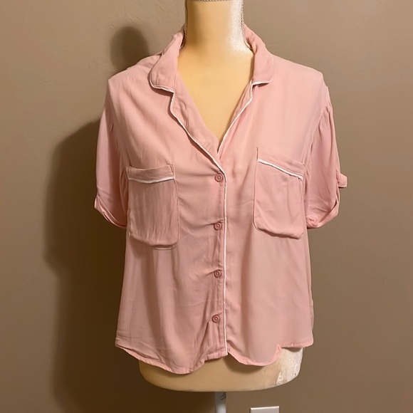 ABERCROMBIE & Fitch Pink Button Down Crop Top Blouse Size XL - Picture 1 of 5